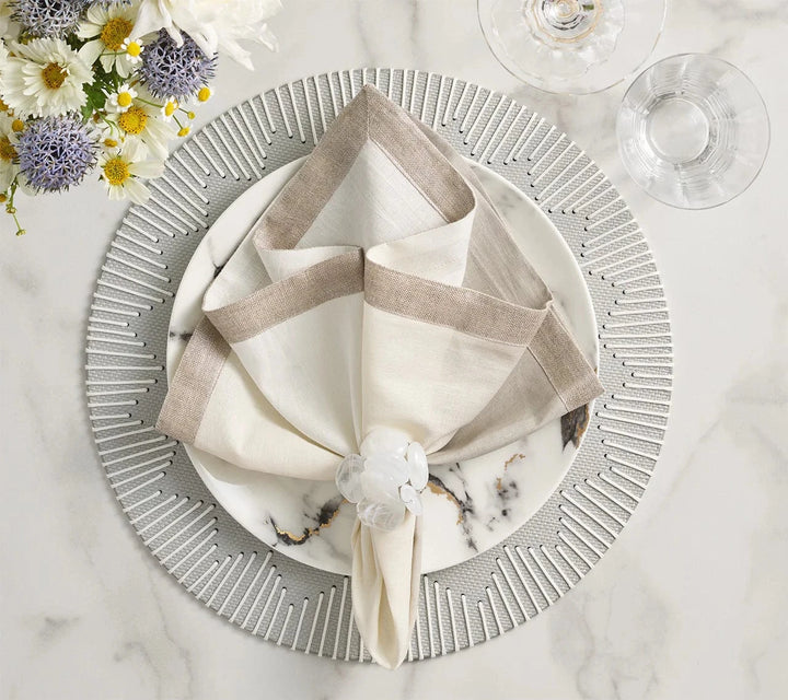 FineLeaf Guardanapos de Mesa Guardanapos KIM SEYBERT <br> CINZA E PRATA - KIT COM 4 UNIDADES