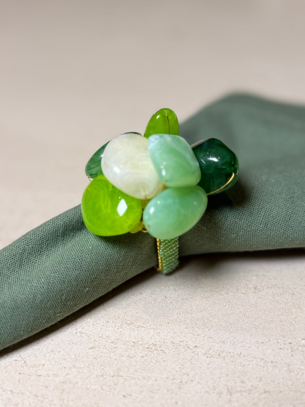 FineLeaf Porta Guardanapos Pedra do Mar  <br> KIM SEYBERT Verde   - kit com 4 unidades